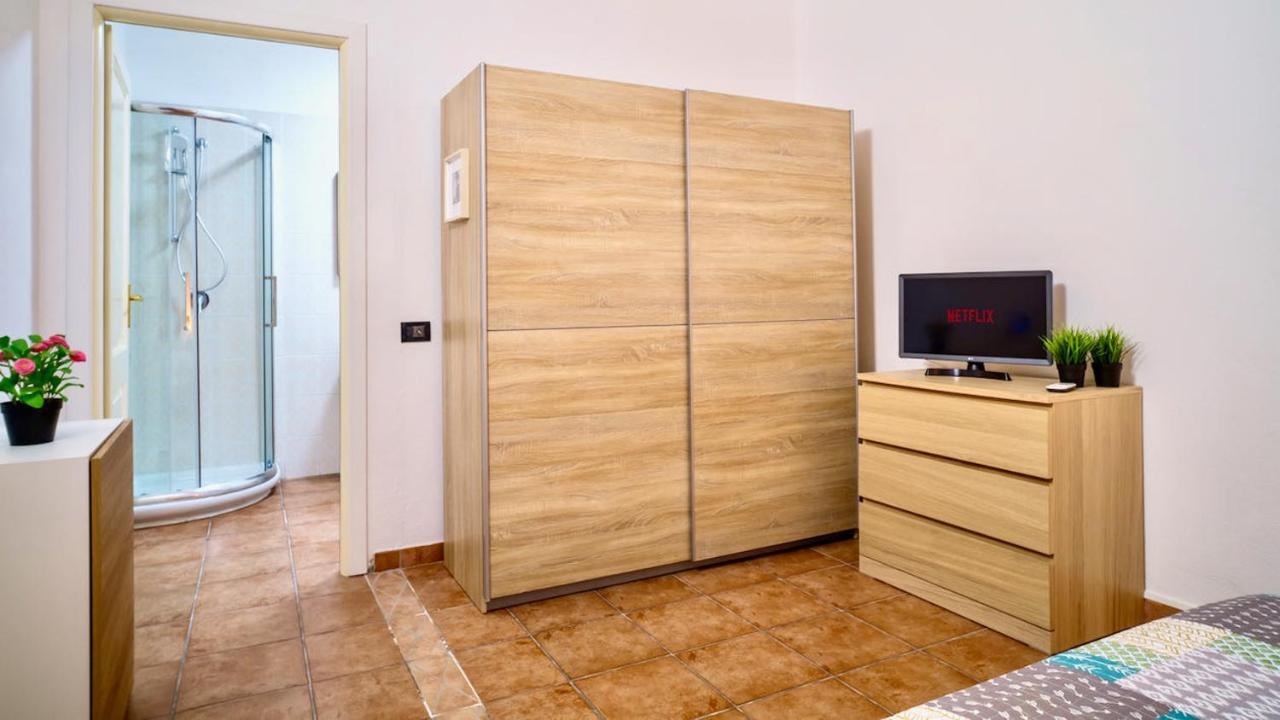 Welcomely - Affittacamere Insula Olbia Esterno foto