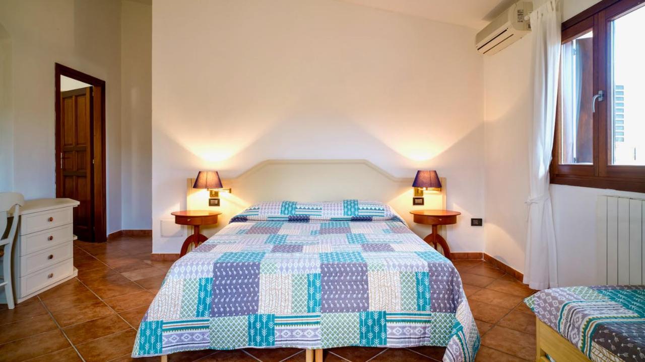 Welcomely - Affittacamere Insula Olbia Esterno foto